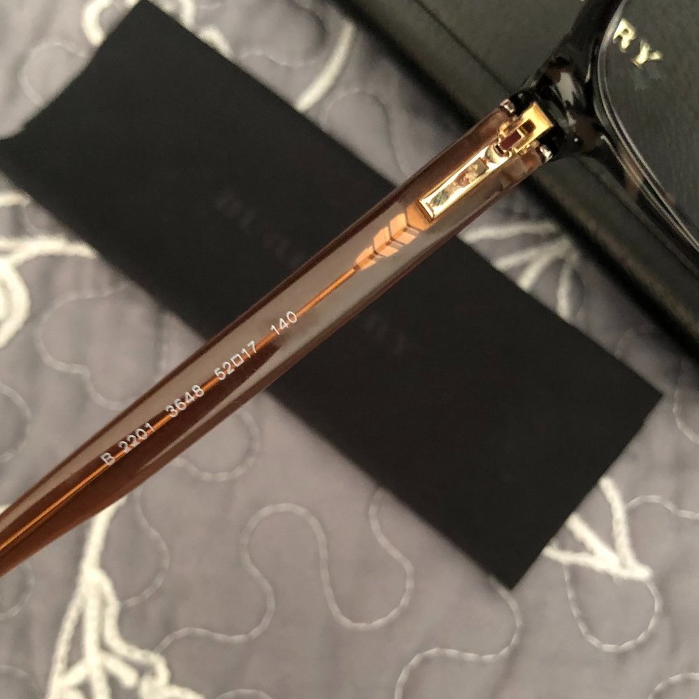 Burberry Frames - image 7